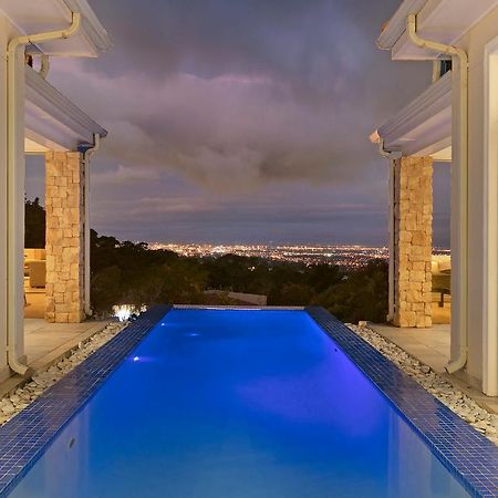Luxury Serviced Mountain Villa In Constantia Cape Town Luaran gambar