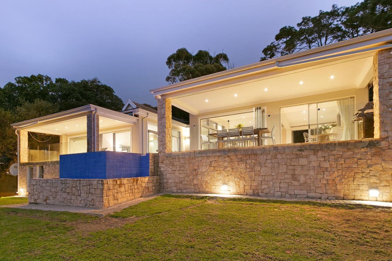 Luxury Serviced Mountain Villa In Constantia Cape Town Luaran gambar