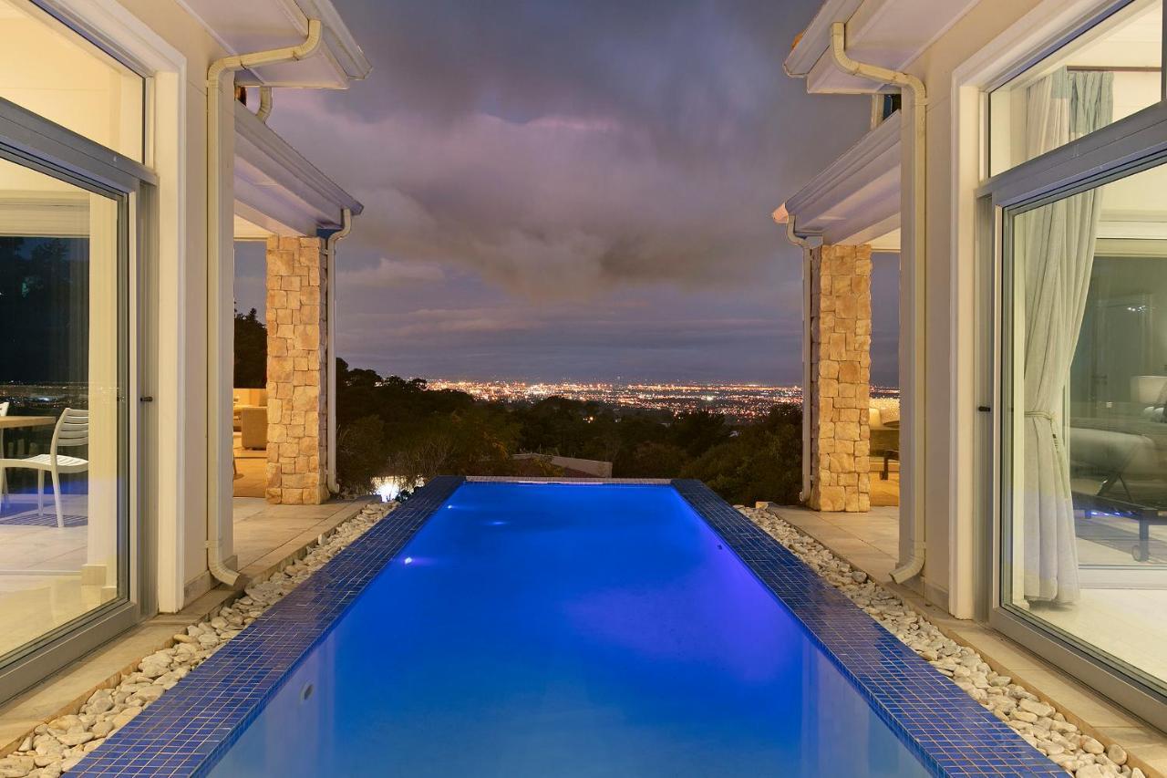 Luxury Serviced Mountain Villa In Constantia Cape Town Luaran gambar