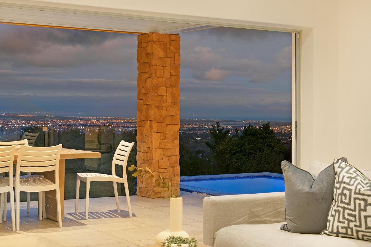 Luxury Serviced Mountain Villa In Constantia Cape Town Luaran gambar